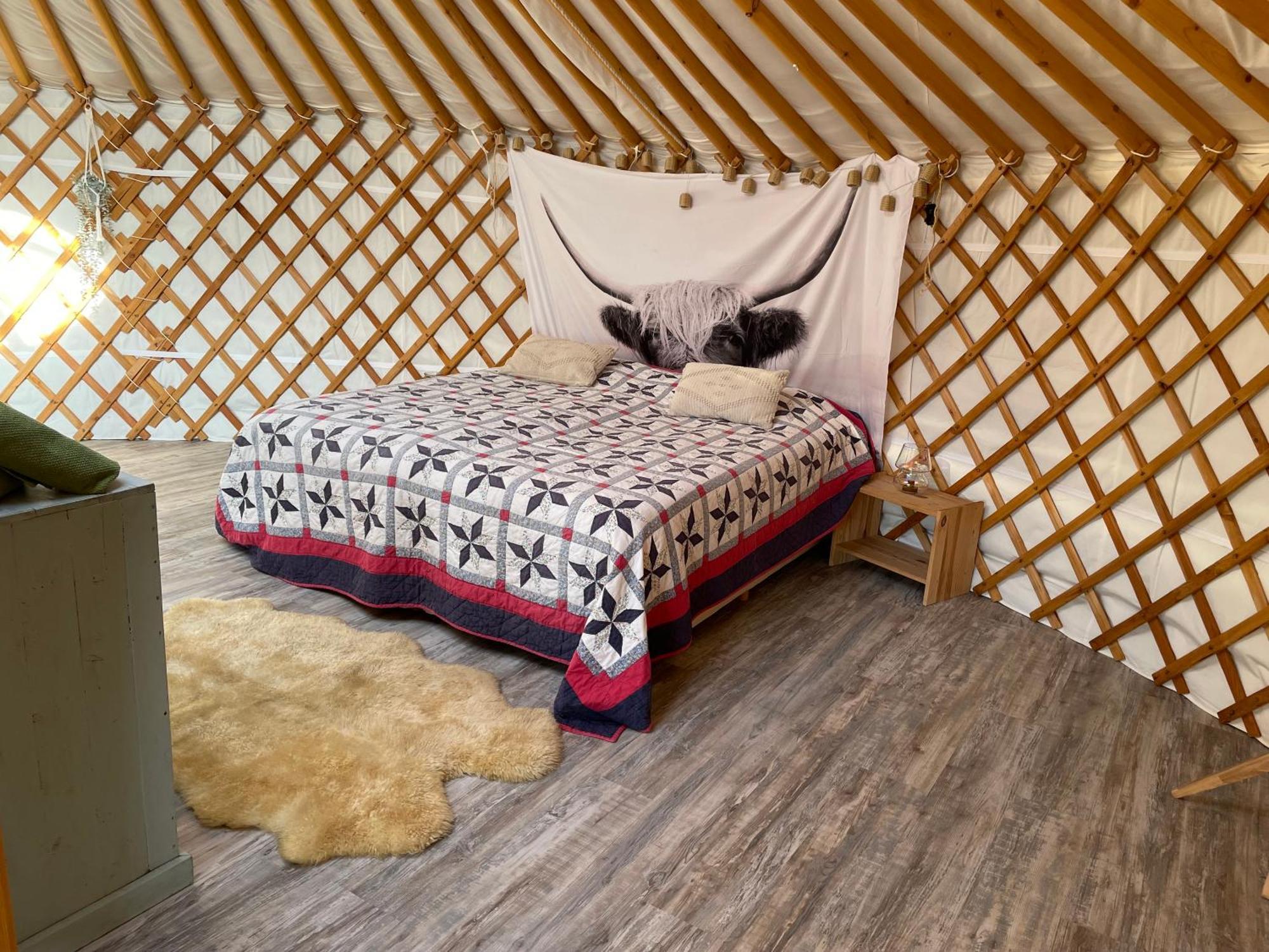 Luxe Yurt Hotell Koudekerke Exteriör bild