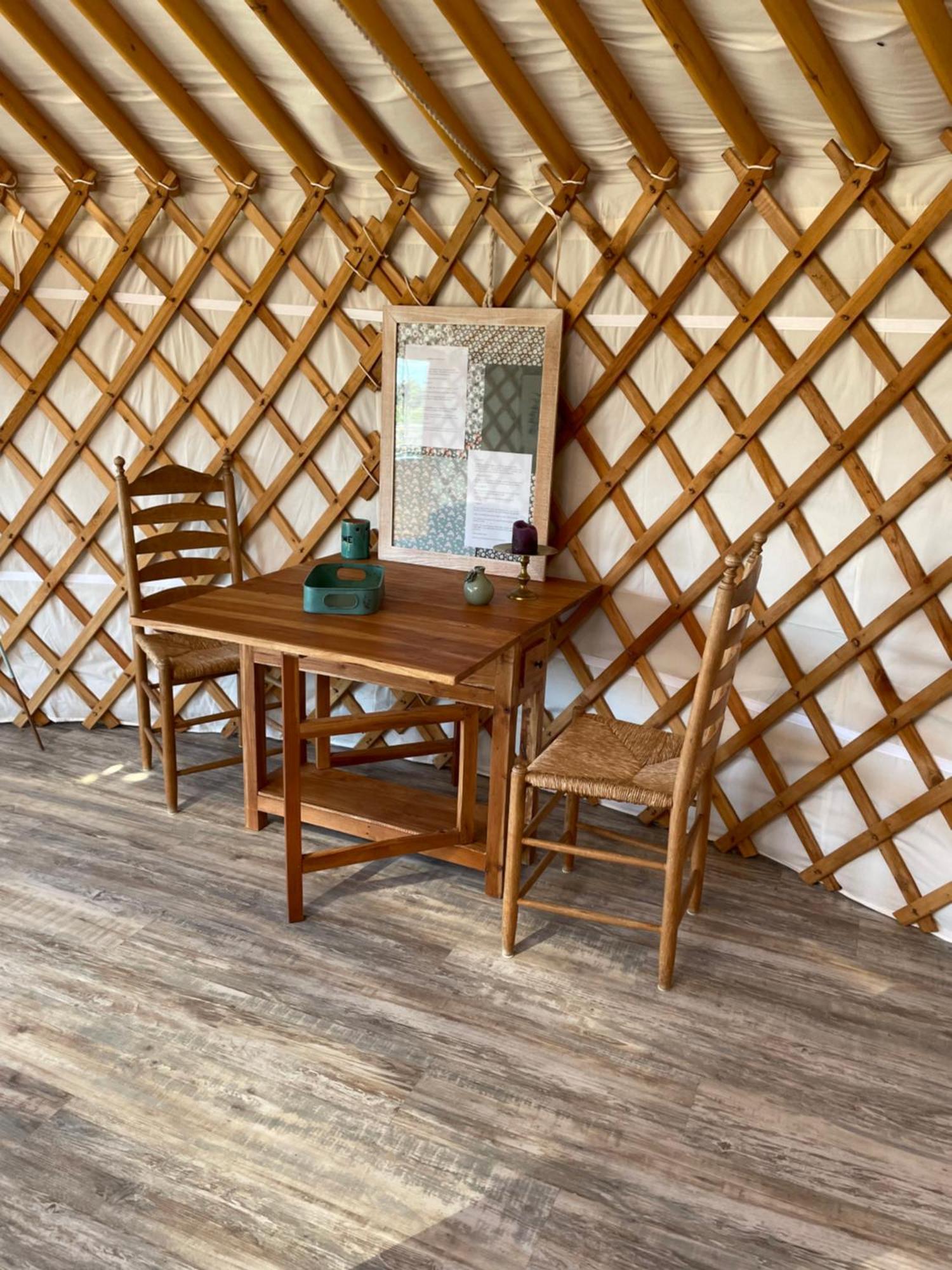 Luxe Yurt Hotell Koudekerke Exteriör bild